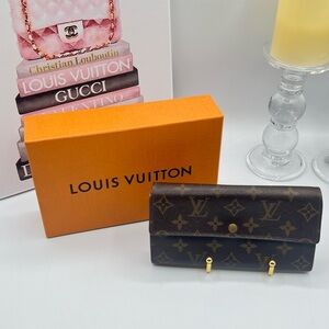 Louis Vuitton Vintage Sarah Wallet - EUC
